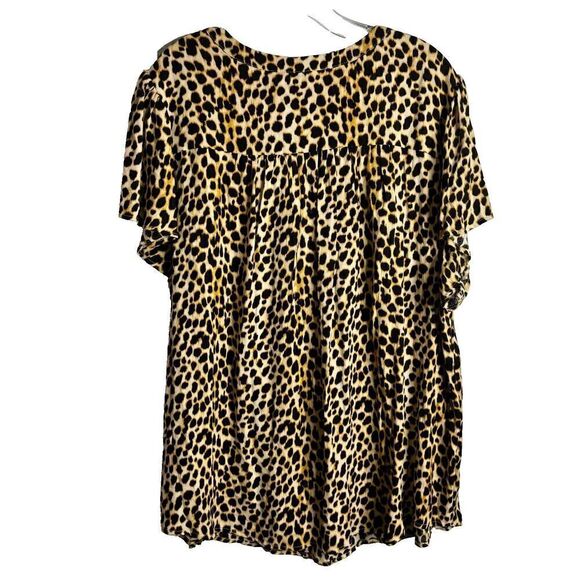 Torrid Womens Rayon Crepe Tie Flutter Sleeve Peasant Cheetah Print Top PLUS 3 - Picture 5 of 8